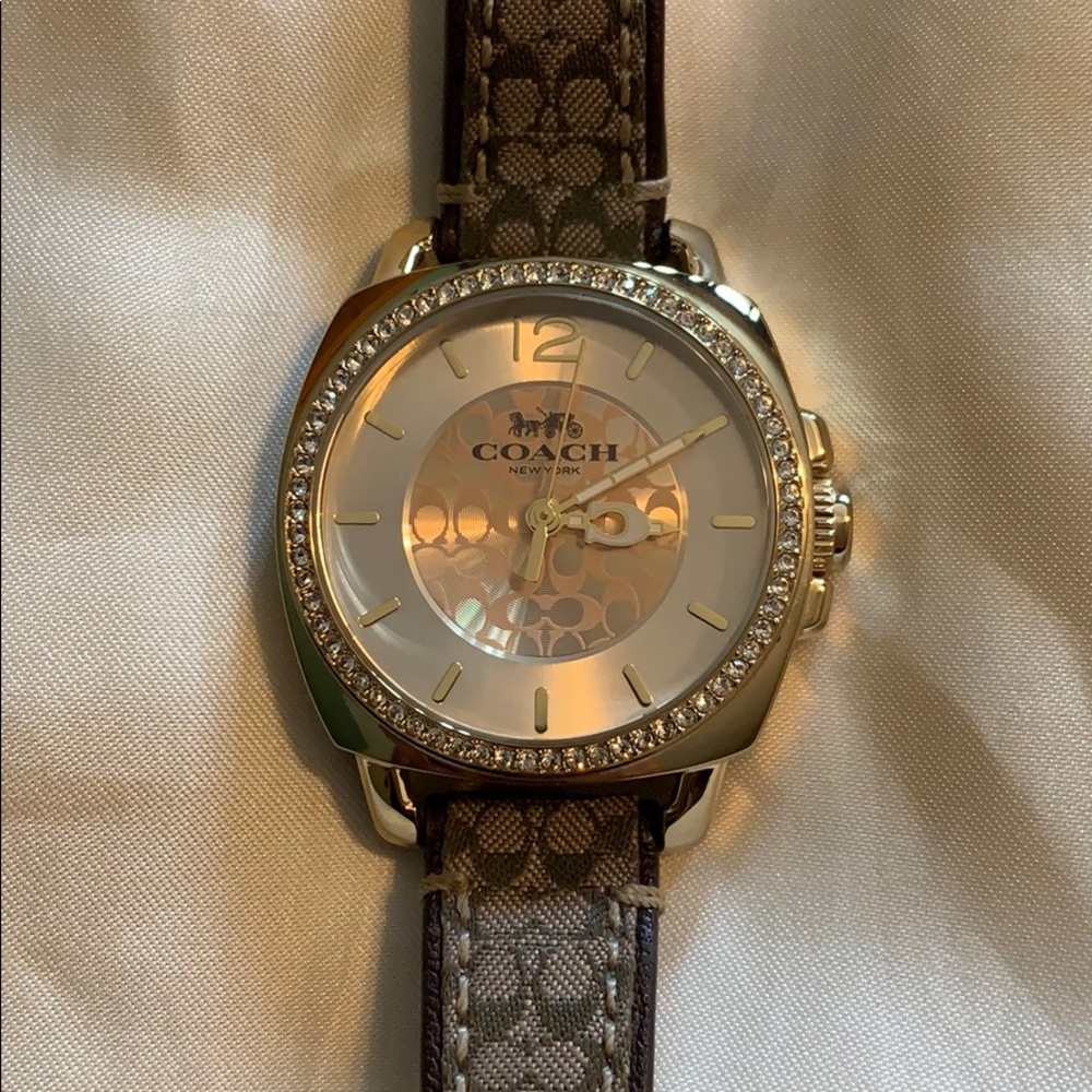 Coach Watch